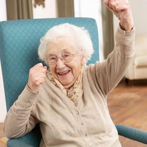 Здоровая бабушка