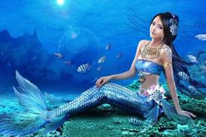 Привлекательная русалка