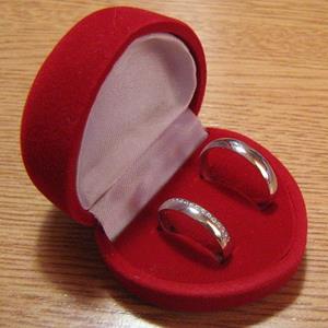 Кольца в коробочке