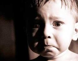 Ребенок плачет