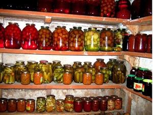 Хранение заготовок к погребе