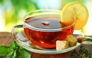Чай с добавлением лимона